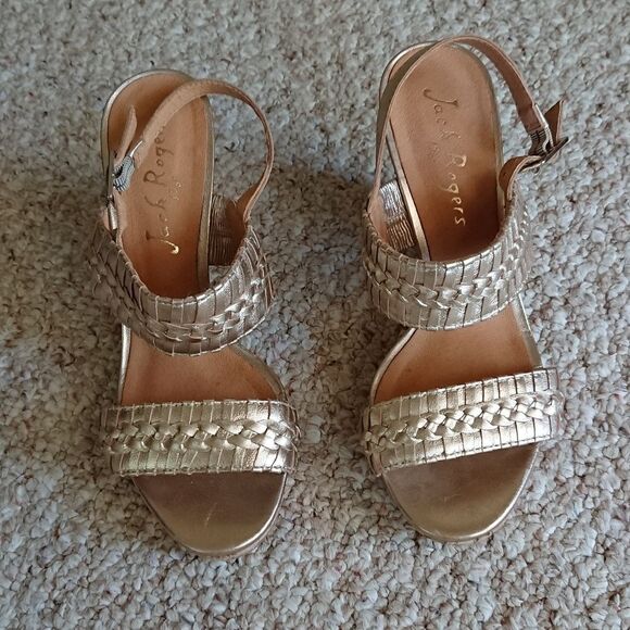 Jack Rogers gold tone Tinsley Wedge size 6.5M - Picture 1 of 12